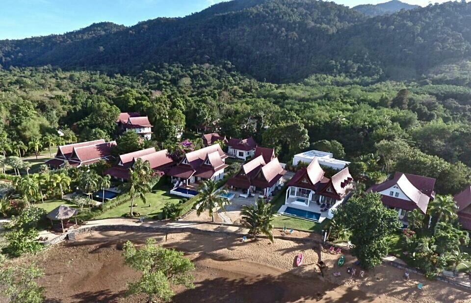 Tulip Villa Oceanview Koh Chang Exterior photo